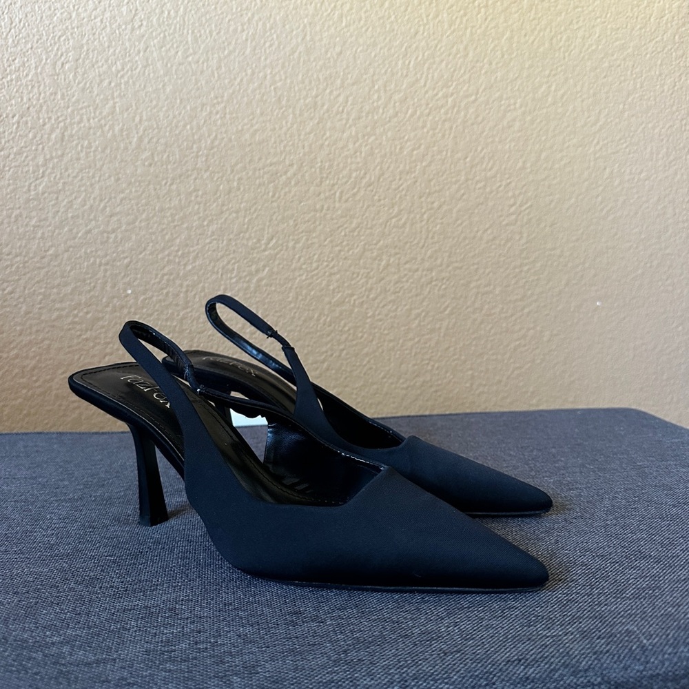 Elegant Black Slingback Kitten Heels
